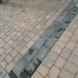 уложенная брксчатка
